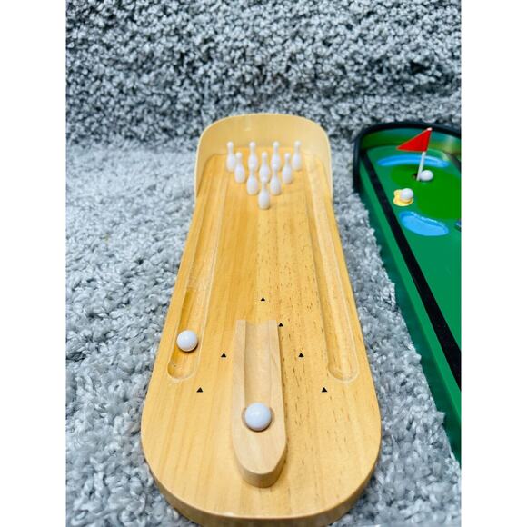 Dave And Busters Mini Billiard And Golf Game - Picture 2 of 10